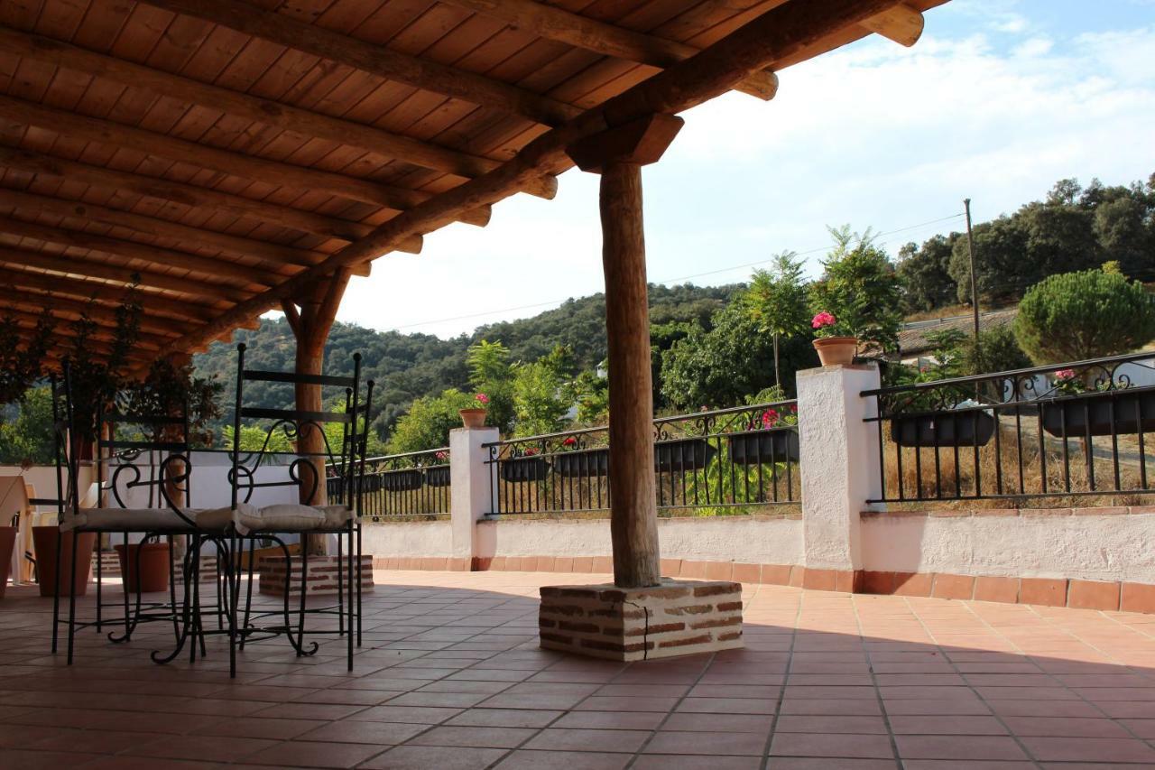 דירות קזאיה דה לה סיירה El Balcon Del Hueznar מראה חיצוני תמונה